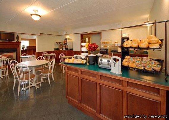 Comfort Inn & Suites West Springfield Restoran gambar