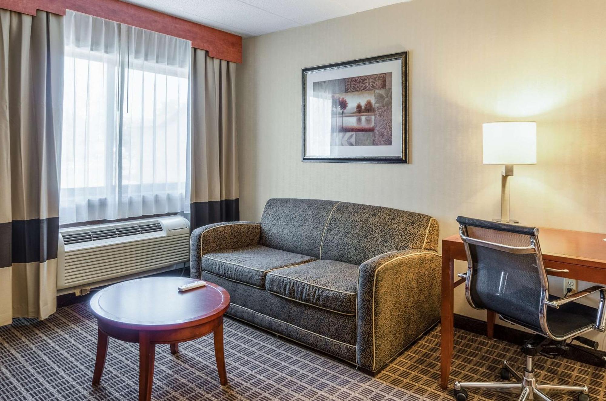 Comfort Inn & Suites West Springfield Luaran gambar