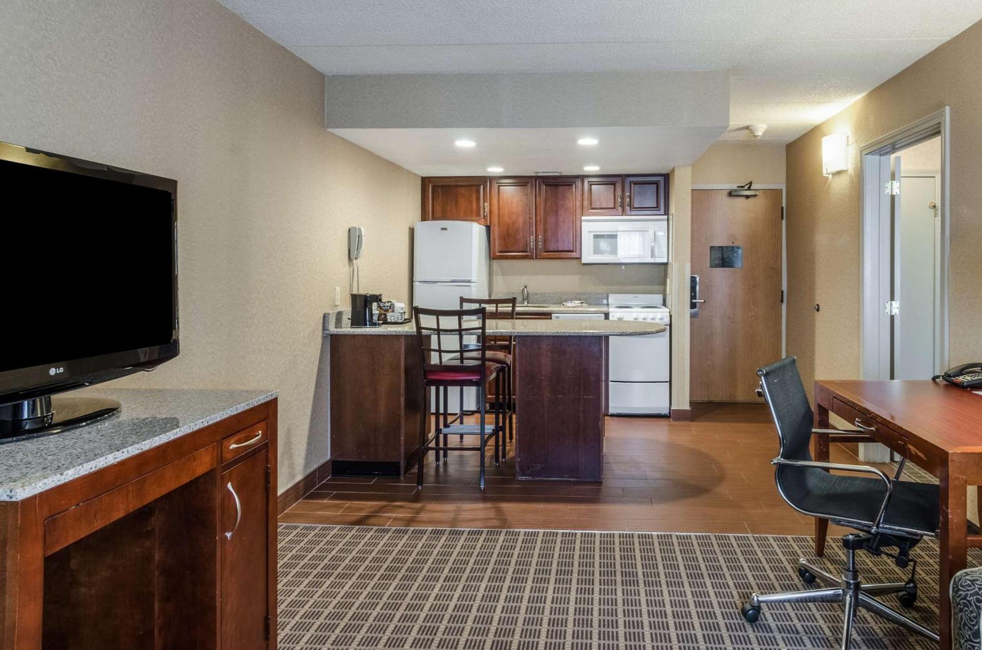 Comfort Inn & Suites West Springfield Luaran gambar